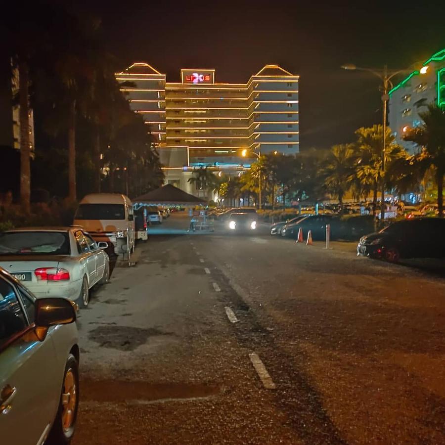 ホテル Seaview Gateway - Private Owner ポートディクソン エクステリア 写真